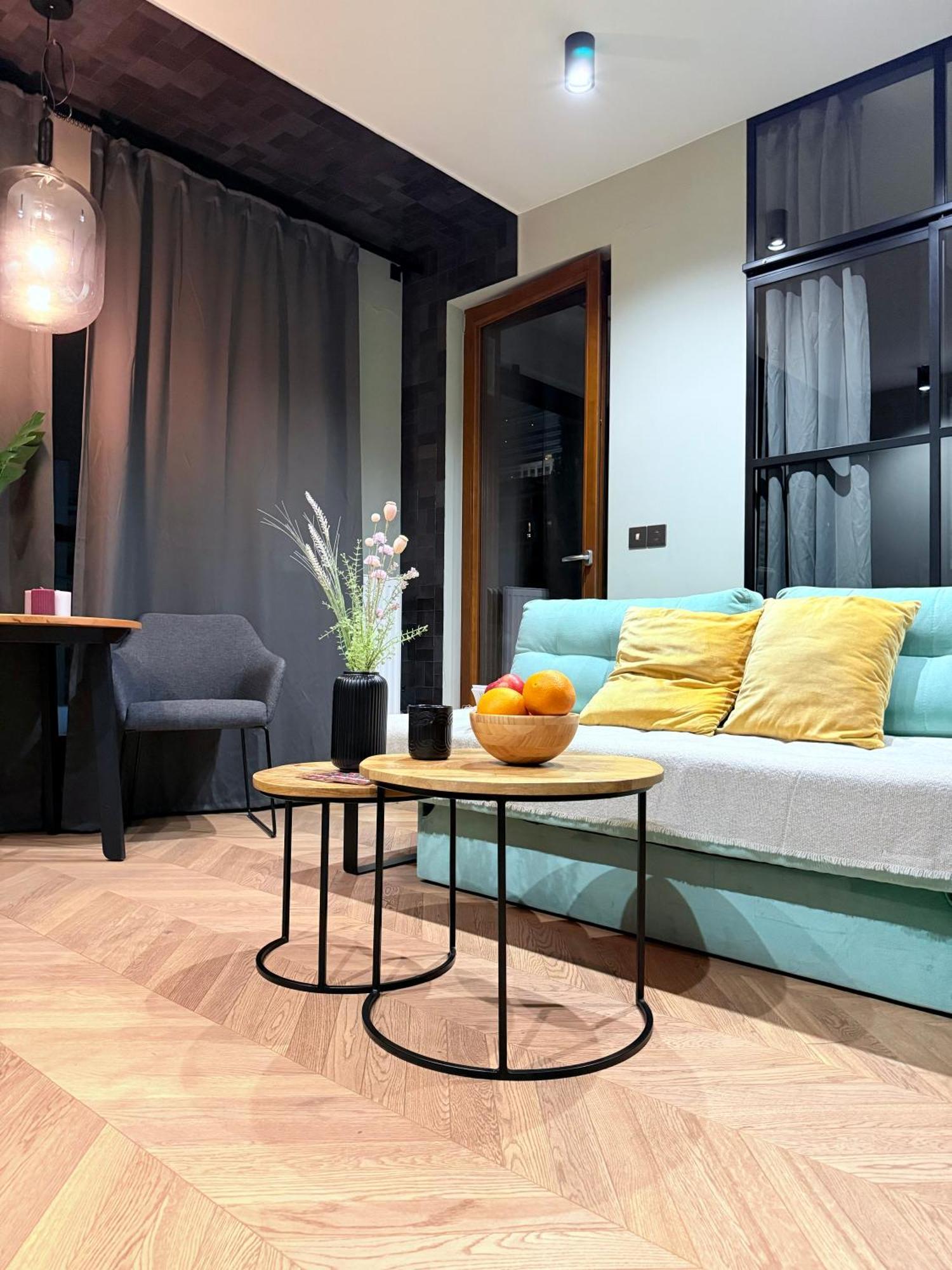 Grzybowska Spot Apartment Warsaw
